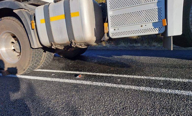 Temporary Lane Closures on Robinson Pass After Fuel Spill