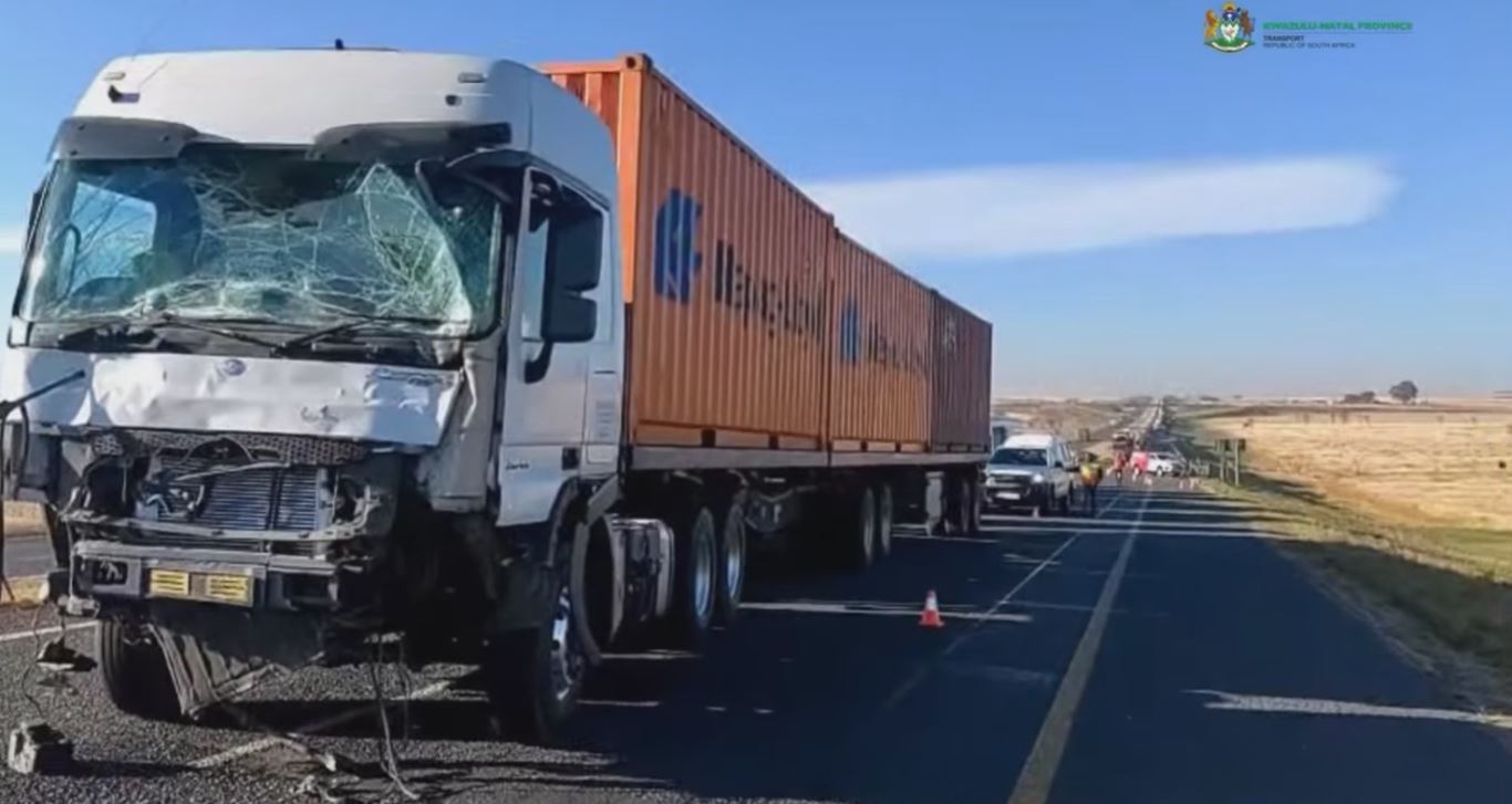 Four Killed in N3 Crash Involving Truck and Taxi