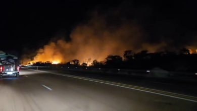 Bushfire alert on N1 road near Mookgophong, Limpopo on 15 October 2025 as drivers face smoke