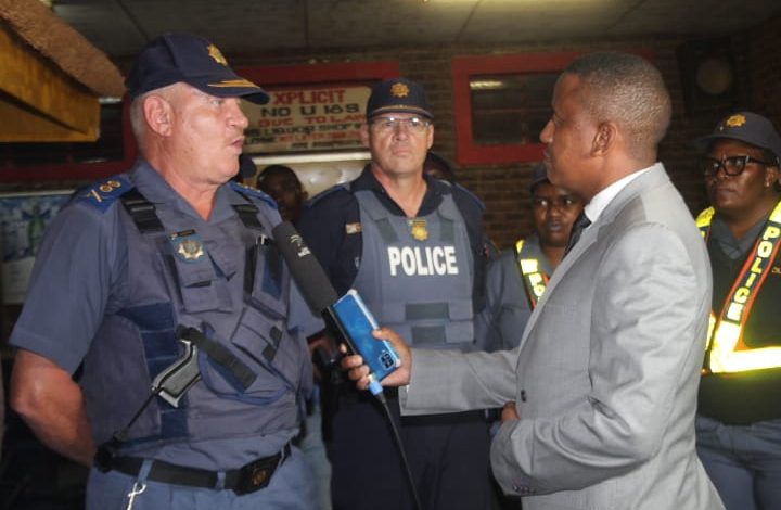 Many police join Major General Jan Scheepers and Major General Lesiba Mashilo for Limpopo festive season safety push