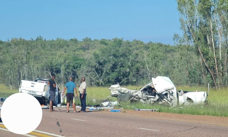 Five die in N1 crash as Renault allegedly makes a U-turn on the freeway