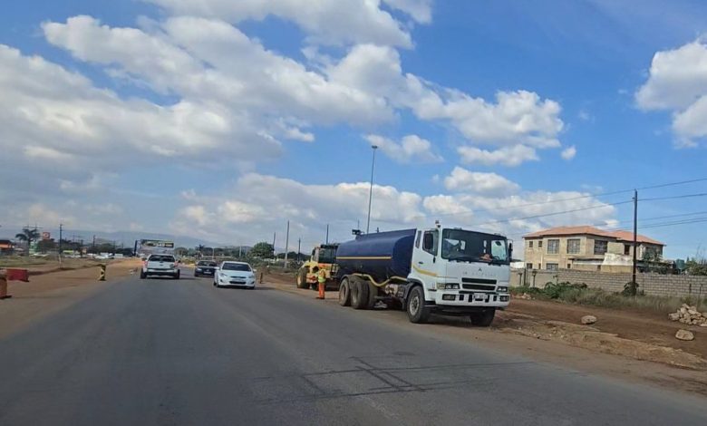 Tragic 15-year-old pedestrian dies after being struck by 34-ton tipper at Mankweng roadwork site near Paledi Mall and University of Limpopo, Polokwane Municipality contractor involved.